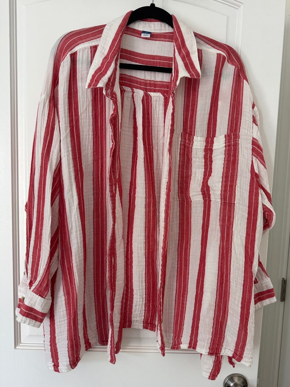 Old Navy Red & White Striped Button-Up Shirt Plus Size 3XL